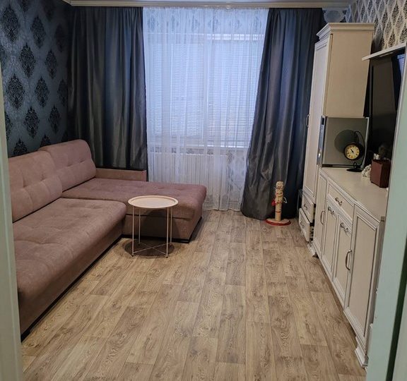 А 8 к 3 вариант 1. Вариант 1 упрости выражение а2. Контрольная работа квадратные корни 8 класс макарычев. А 8 к 3 вариант 1. А 8 к 3 вариант 1.